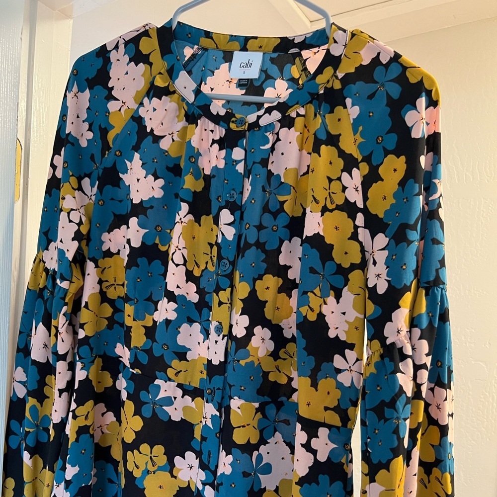 Brand New CAbi blouse. Size S